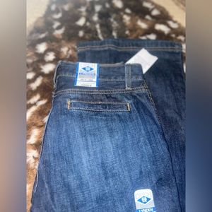 Women’s Cinch Jeans Size 25/0L “Lynden” BRAND NEW NEVER WORN
